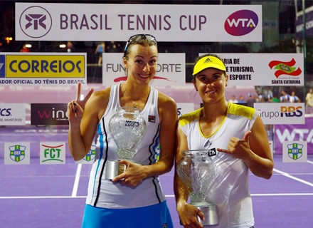 Шведова жұптық ойында жеңіске жетті