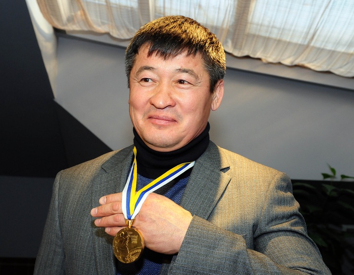 Алматыда грек-рим күресінен Дәулет Тұрлыханов атындағы турнир өтеді 