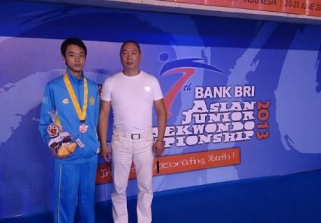 Қазақстандық таэквондошы Әлем чемпионатында күміс жүлдені еншіледі