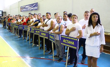 Семейде пауэрлифтингтен ҚР чемпионаты өтуде