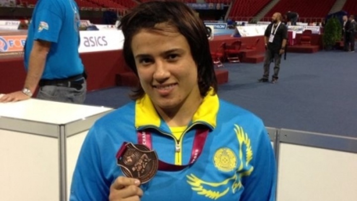 Екатерина Ларионова күрестен Әлем чемпионатында күміс жүлдегер атанды