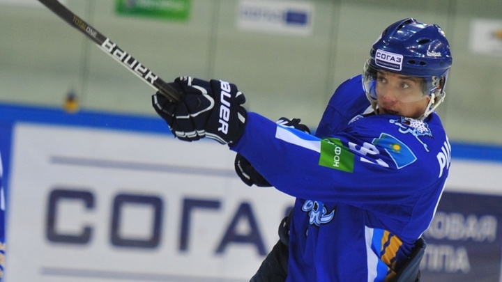 Евгений Рымарев «Барыс» хоккей клубымен екі жылдық келісімшартқа қол қойды