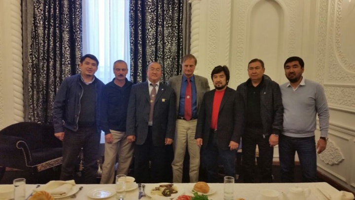 Құсбегілік әлем назарында