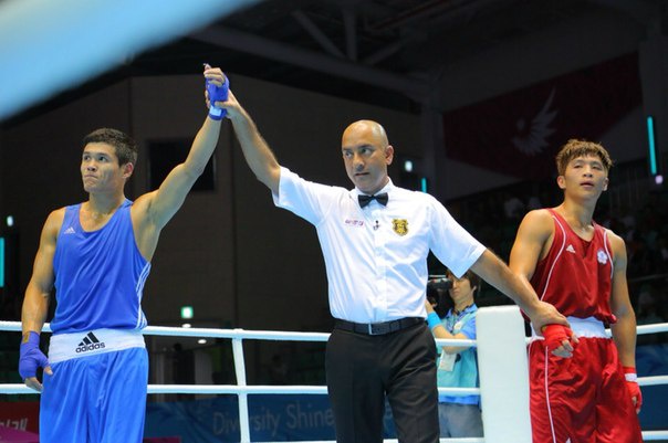 Бокс. Данияр Елеусінов – ширек финалда