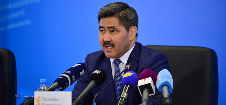 Тастанбек Есентаев Инчхонда қазақстандық спортшылармен кездесті