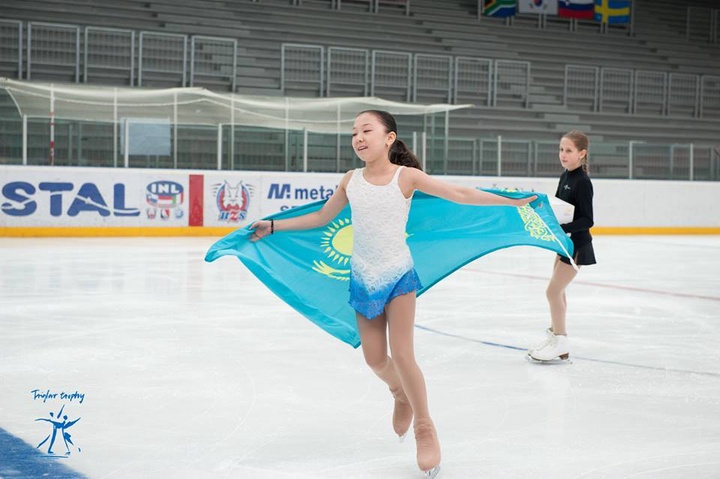 Қазақстандық мәнерлеп сырғанаушы Францияда жеңіске жетті