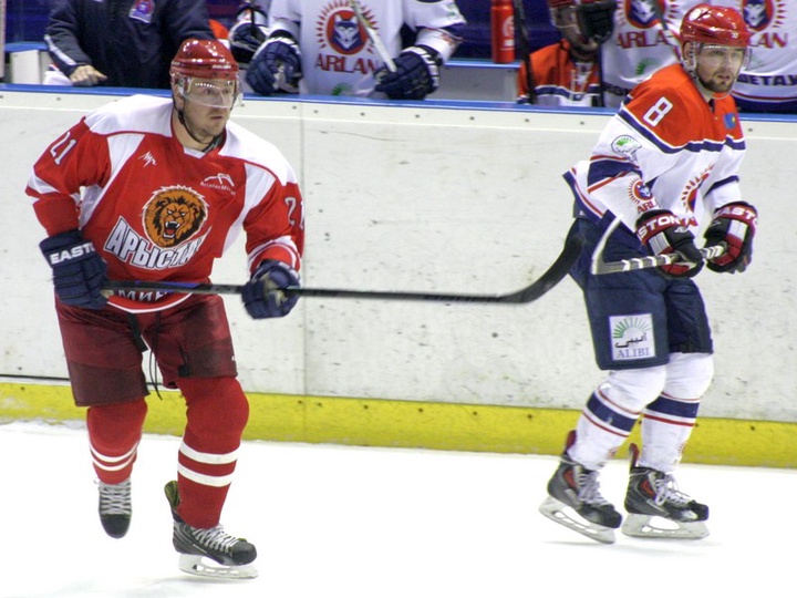 Көш басында - «Арыстан»