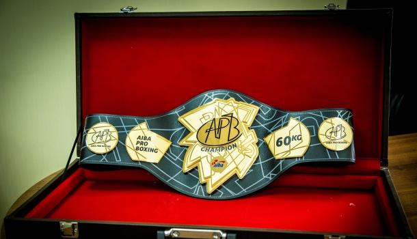 АРВ чемпиондық белбеуі Астанаға жеткізілді 