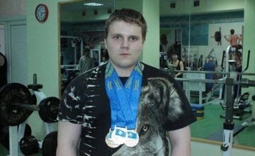 Қарағандылық жас пауэрлифтерлер әлемдік рекорд орнатып, республикалық чемпионатта жеңіске жетті