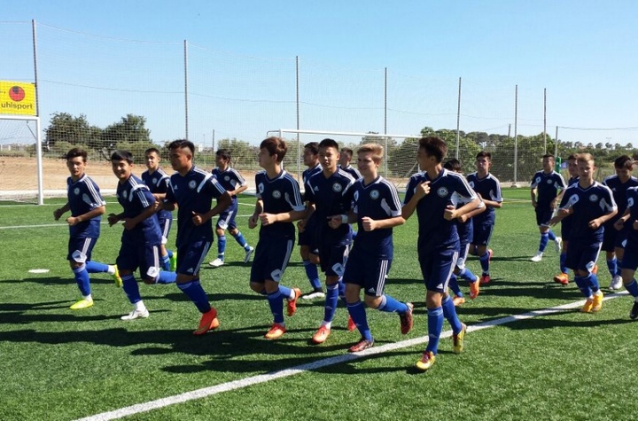 Футболдан 17 жасқа дейінгі Қазақстан жасөспірімдер құрамасы жолдастық кездесуде жеңіске жетті