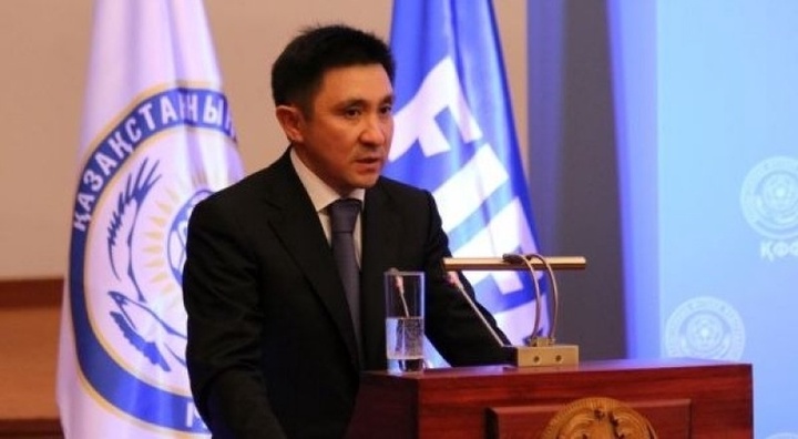 ҚФФ президенті Ерлан Қожағапанов Алматы облысының әкімі  Амандық Баталовпен кездесті