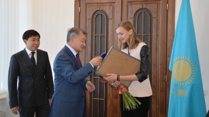 ШҚО әкімі жеңіл атлетикадан Әлем чемпионатының жүлдегері О.Рыпаковаға 1 млн теңге табыстады