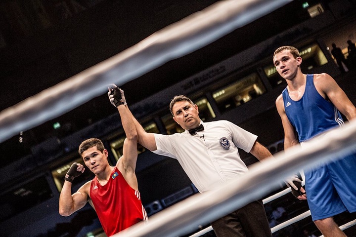 Бокстан Әлем чемпионаты. Бүгін шаршы алаңға Данияр Елеусінов пен Иван Дычко шығады