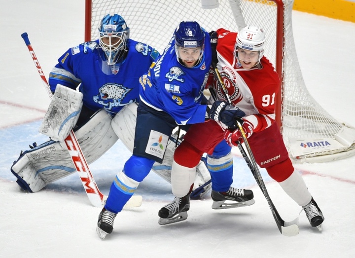 «Барыс» хоккей клубы «Витязь» командасын 4:1 есебімен ұтты