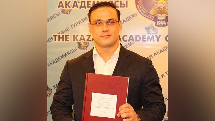 Илья Ильин философия ғылымынң PhD докторы атанды 