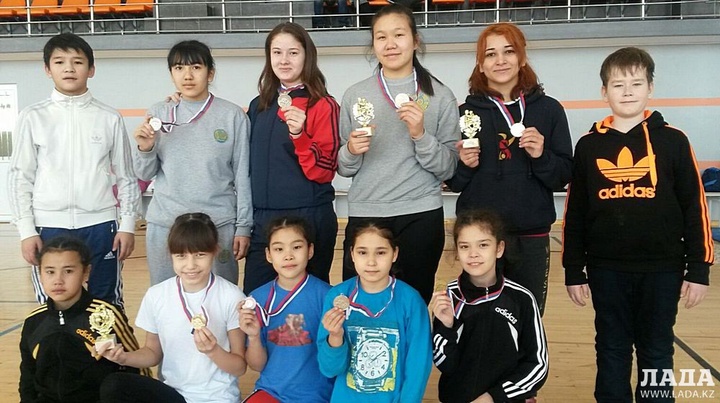 Ақтаулық палуан қыздар халықаралық турнирде 3 алтын медаль иеленді