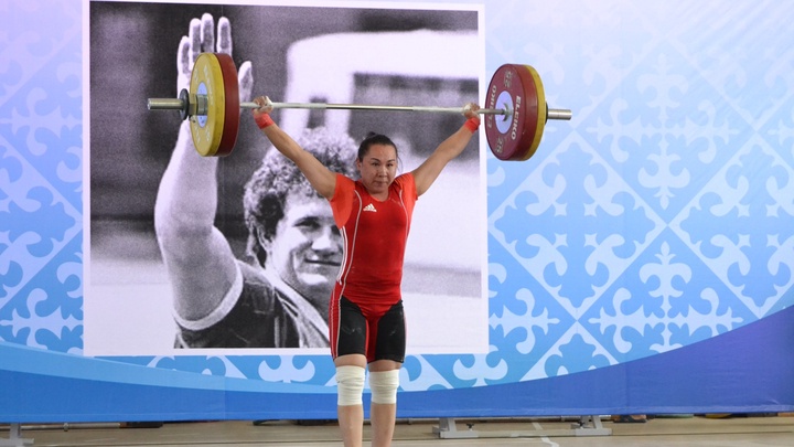 Қазақстандық ауыр атлет Фаина Сиванбаева өмір бойына спорттан шеттетілді