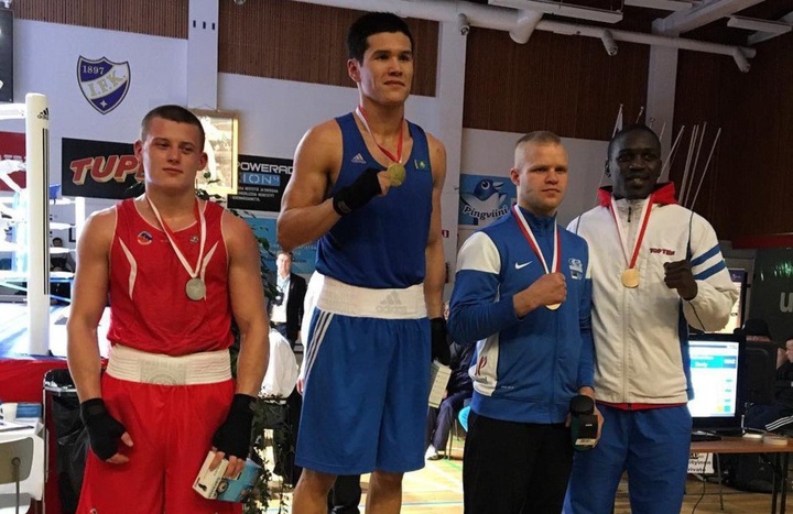 Қазақстандық боксшылар Данияр Елеусінов пен Василий Левит «Gee-Bee-2016» турнирінде жеңімпаз атанды