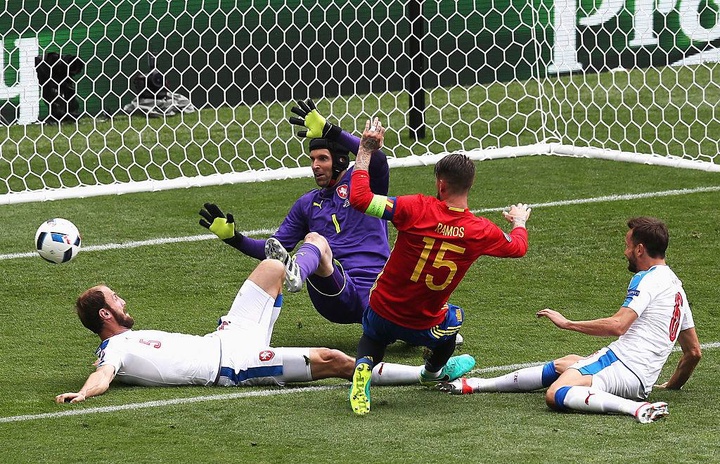 Испания Еуро-2016 турниріндегі алғашқы матчында Чехияны ұтты