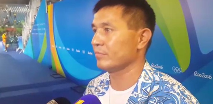 Мырзағали Айтжанов: Бүгінгі жекпе-жекте жігіттеріміз ұялтқан жоқ (ВИДЕО)