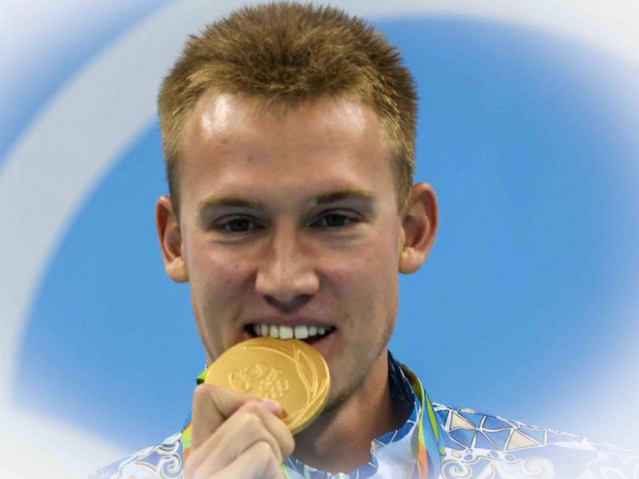 Неге олимпиадашылар медальдарын тістейді?