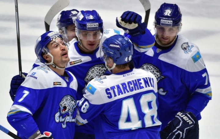 «Барыс» өз мұз айдынында​​​​​​​  «Витязьды» ойсырата ұтты - 5:0