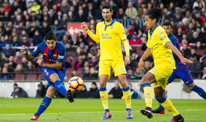 «Барселона» - «Лас-Пальмас»: Луис Суарестің екінші голы - 3:0 (ВИДЕО)
