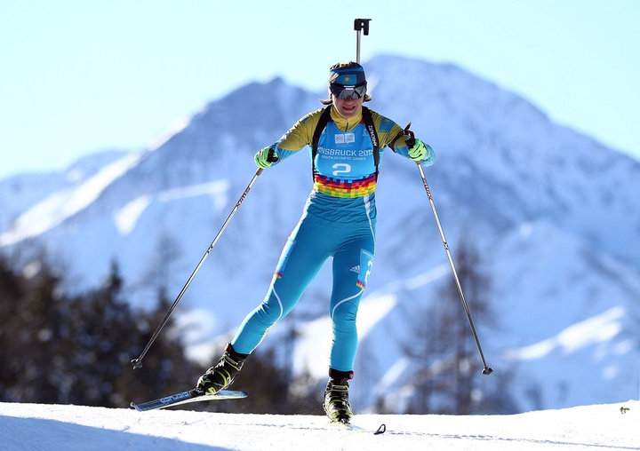 Қазақстандық биатлоншы Галина Вишневская мылтық атуда позициядан шатасып, сайыс жолынан шығып қалды
