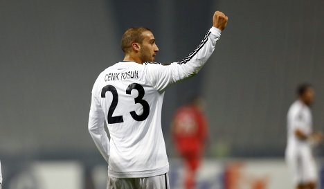 «Бешикташ» - «Олимпиакос»: Дженк Тосун алаңға шыға салысымен гол салды - 4:1