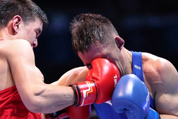 Видео боя Жусупов - Вей Лю на Чемпионате Азии-2017